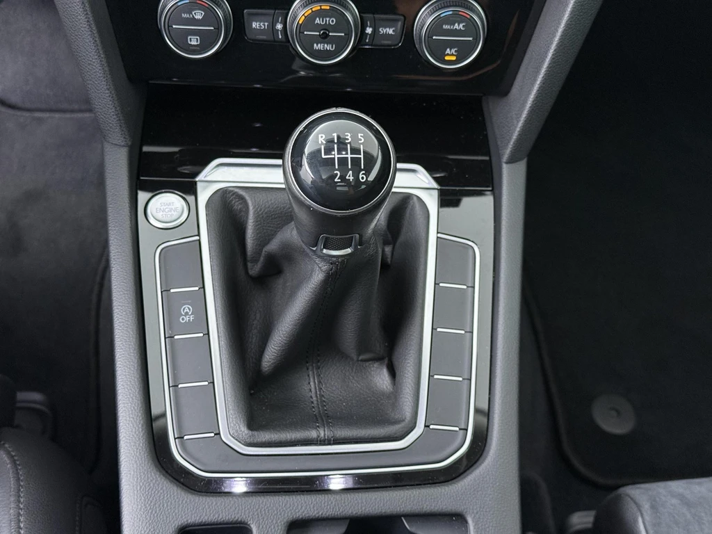 Volkswagen Passat – foto 22