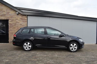 Volkswagen Golf – thumbnail 5