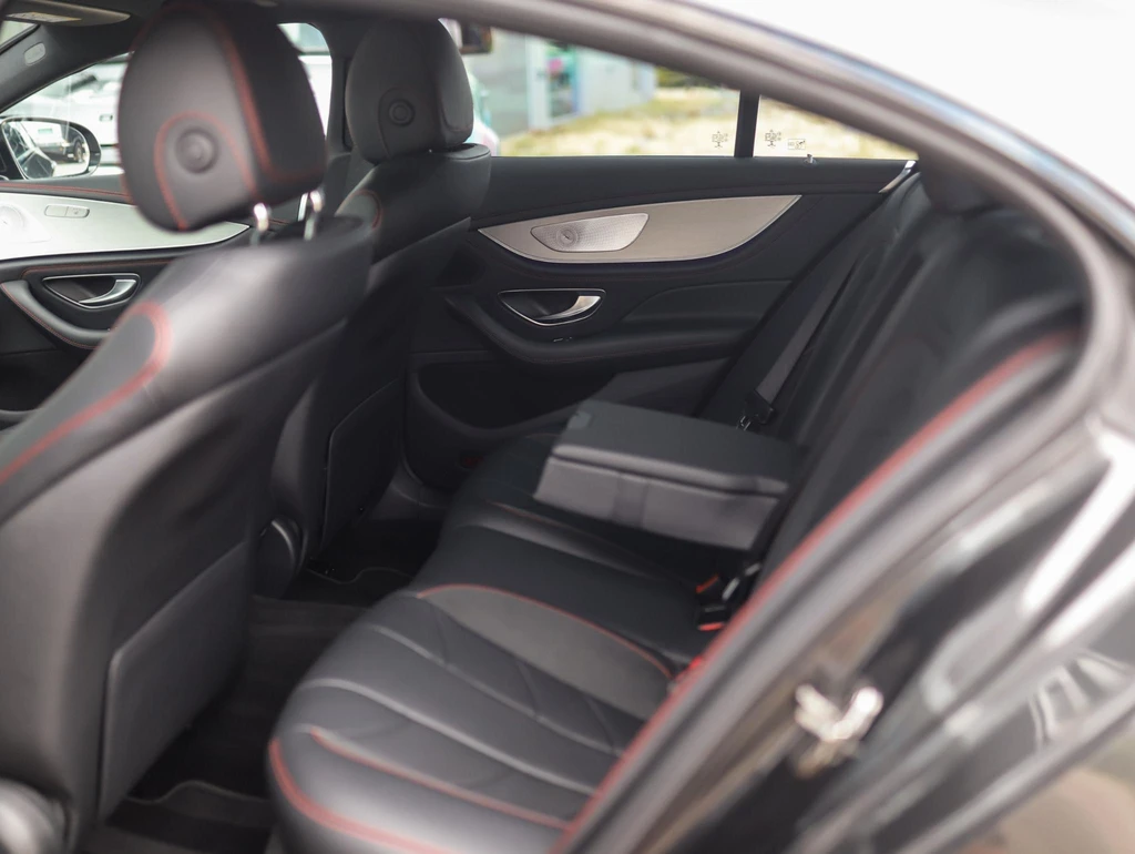 Mercedes-Benz CLS – foto 24