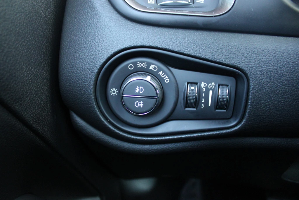 Jeep Renegade – foto 38