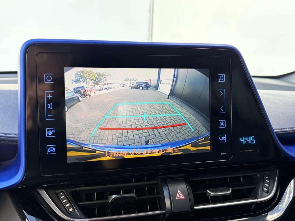 Toyota C-HR – foto 17