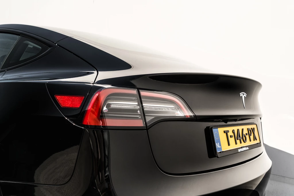 Tesla Model 3 – foto 22