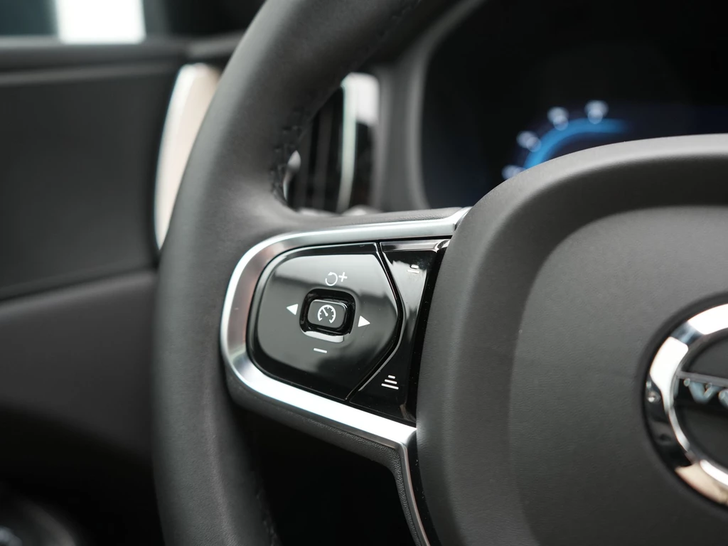 Volvo XC60 – foto 32