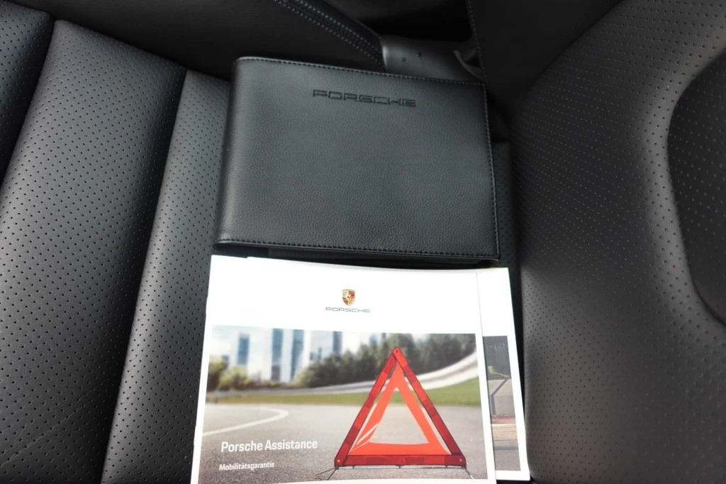 Porsche Taycan – foto 9