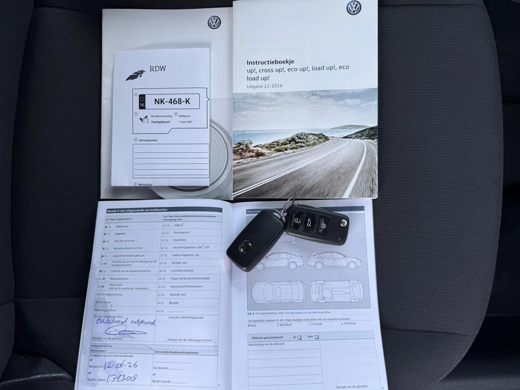 Volkswagen up! – foto 23