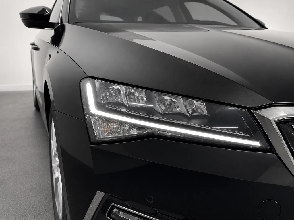Škoda Superb – foto 33