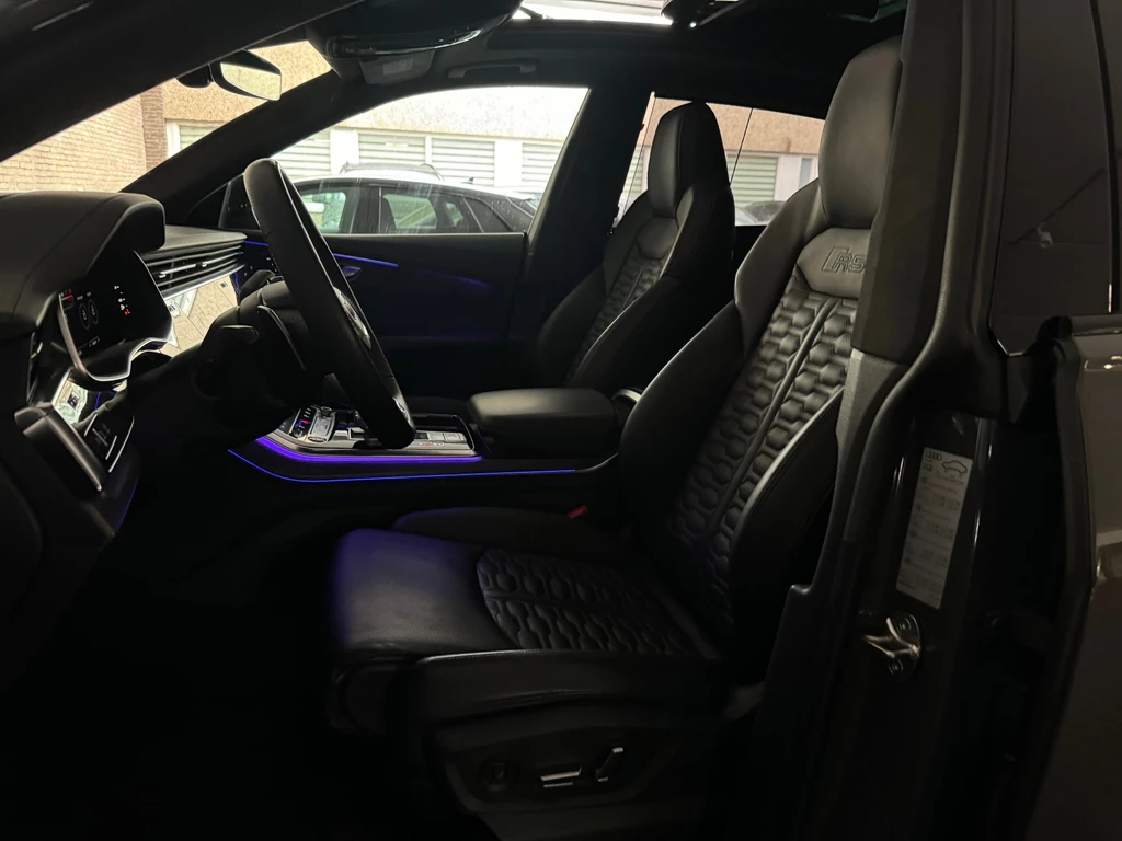 Audi RSQ8 – foto 13