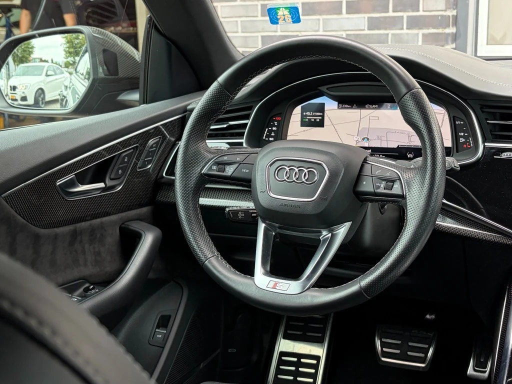Audi SQ8 – foto 9