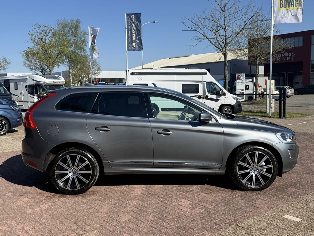 Volvo XC60 – foto 8