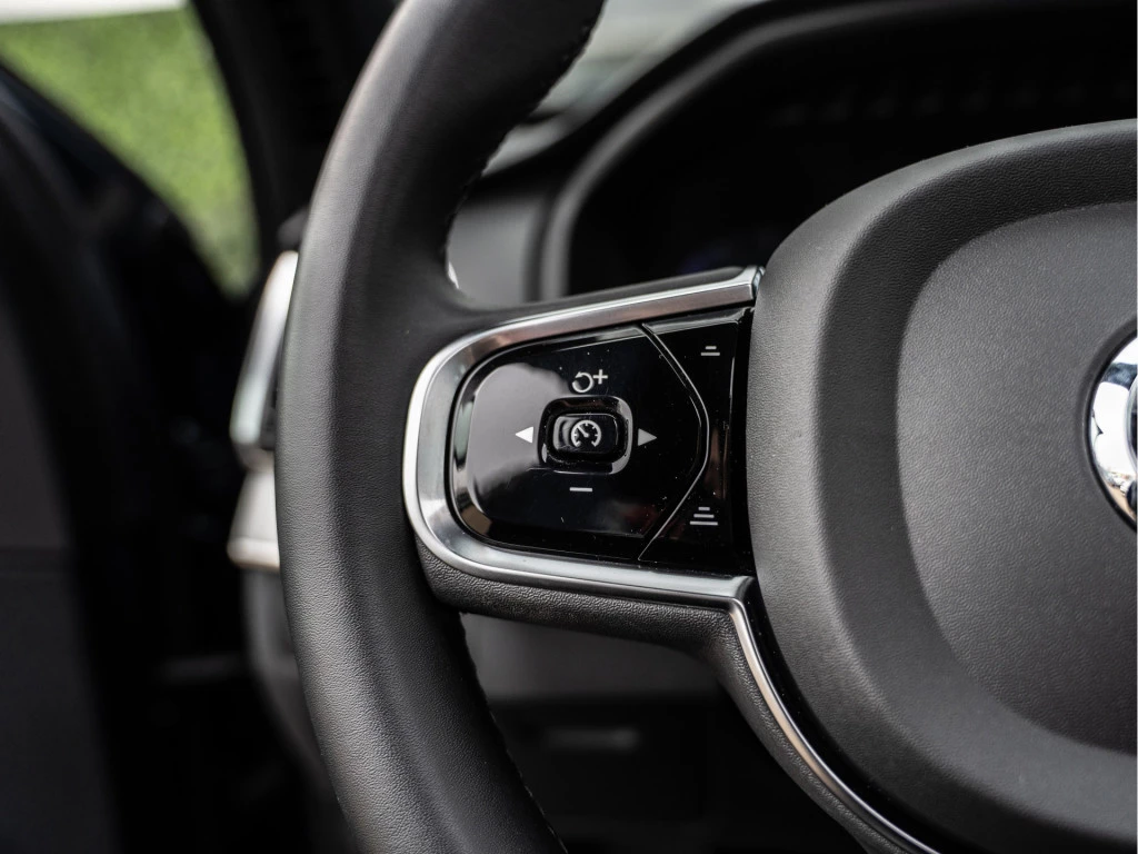 Volvo XC90 – foto 33