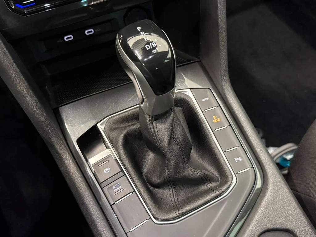 Volkswagen Tiguan – foto 16