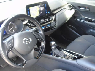 Toyota C-HR – thumbnail 12