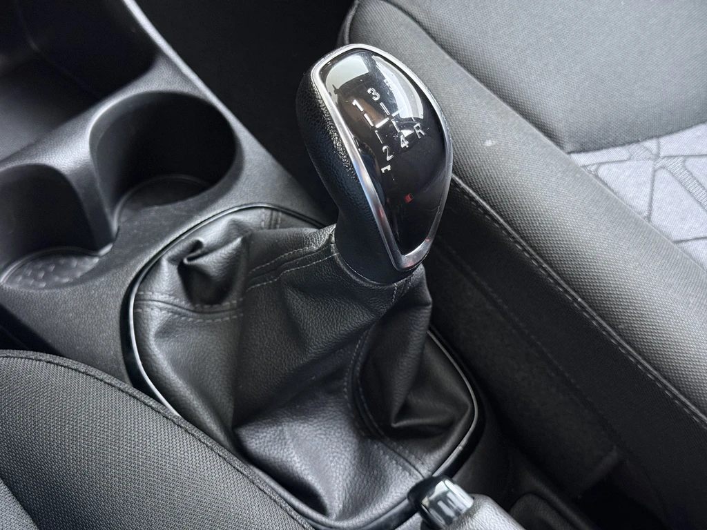 Opel KARL – foto 30