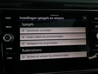 Volkswagen T-Roc – thumbnail 25