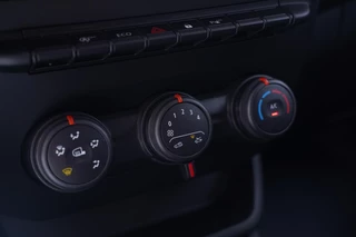 Renault Express – thumbnail 25