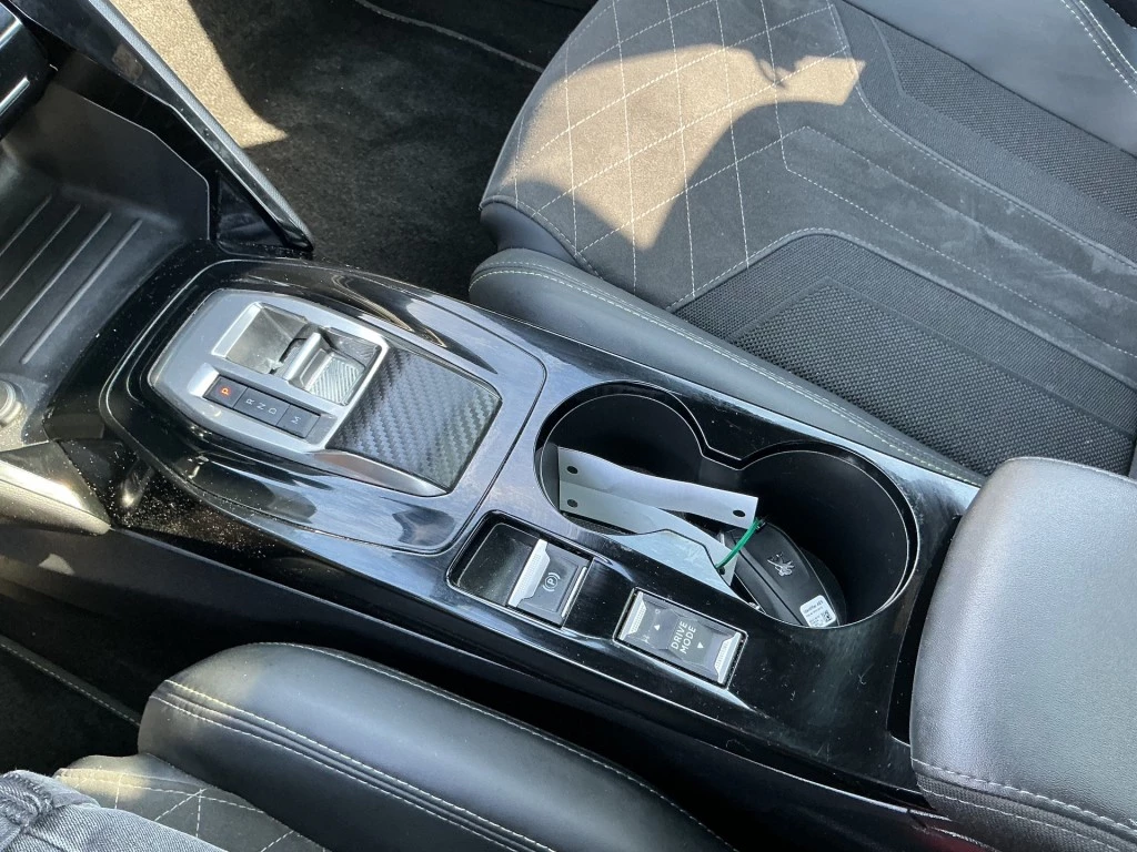 Peugeot 208 – foto 19