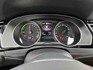 Volkswagen Passat – thumbnail 12