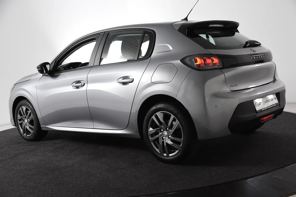 Peugeot 208 – foto 8