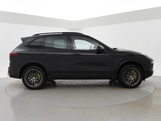 Porsche Cayenne – thumbnail 6