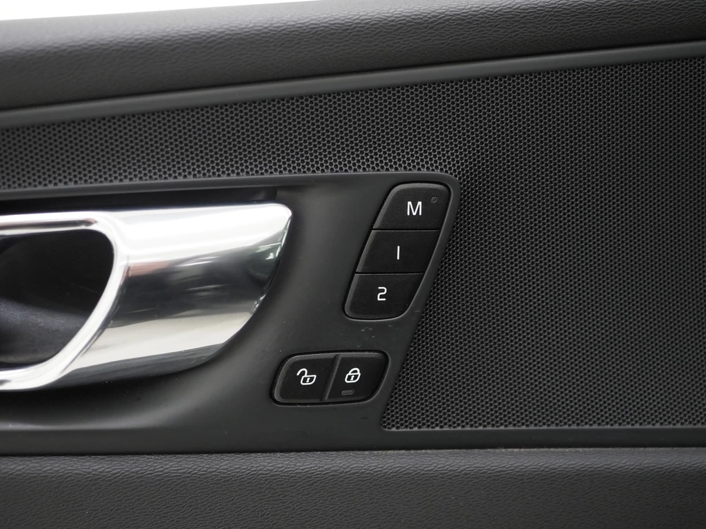 Volvo XC60 – foto 18