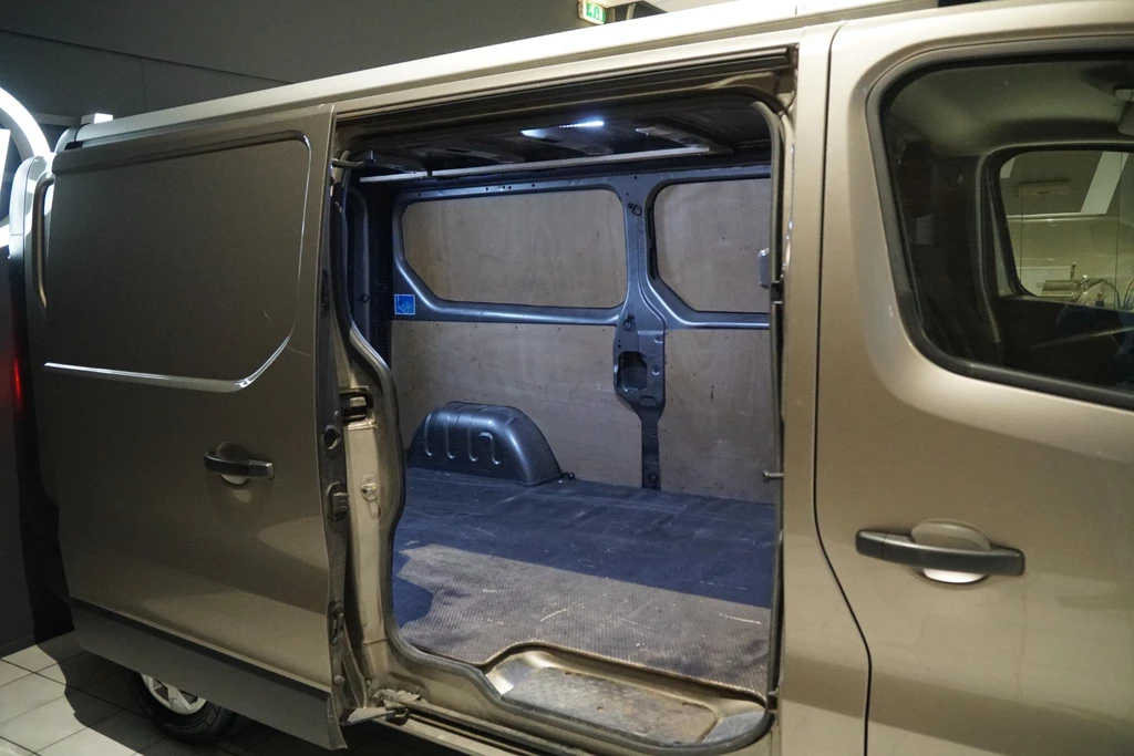 Renault Trafic – foto 26