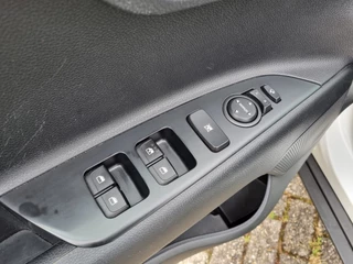 Kia Stonic – thumbnail 30