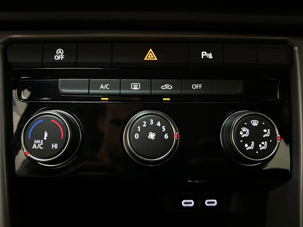 Volkswagen T-Roc – foto 21