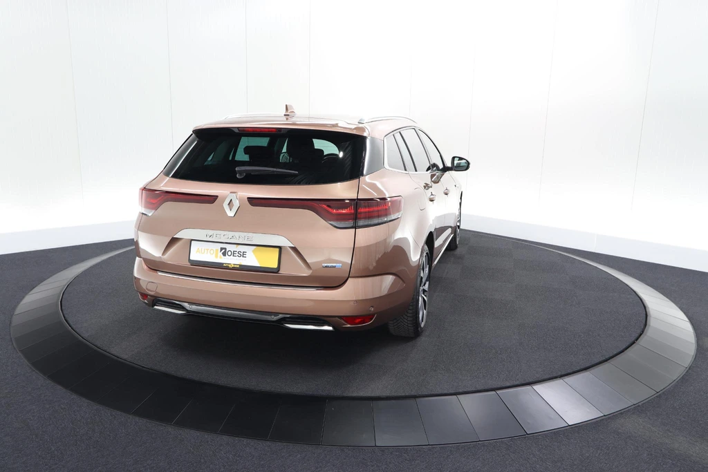 Renault Megane E-Tech – foto 12