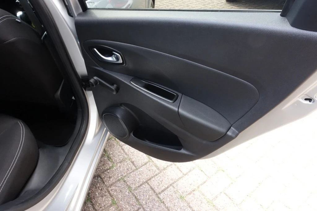 Renault Clio – foto 10