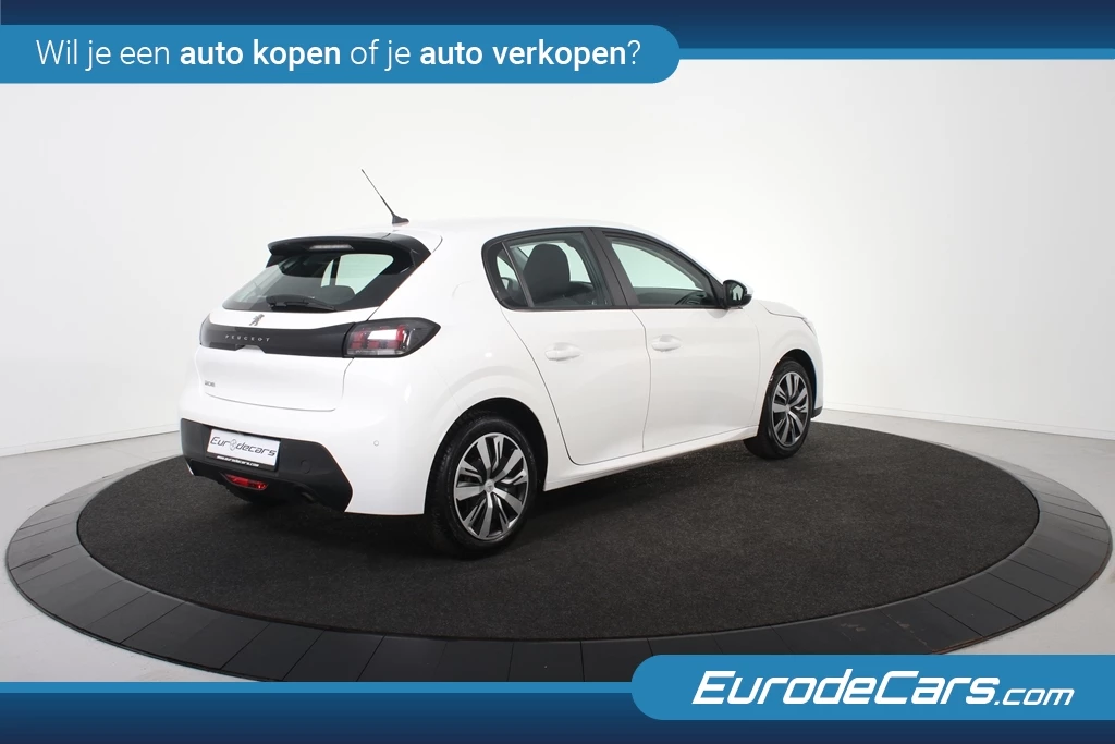 Peugeot 208 – foto 9