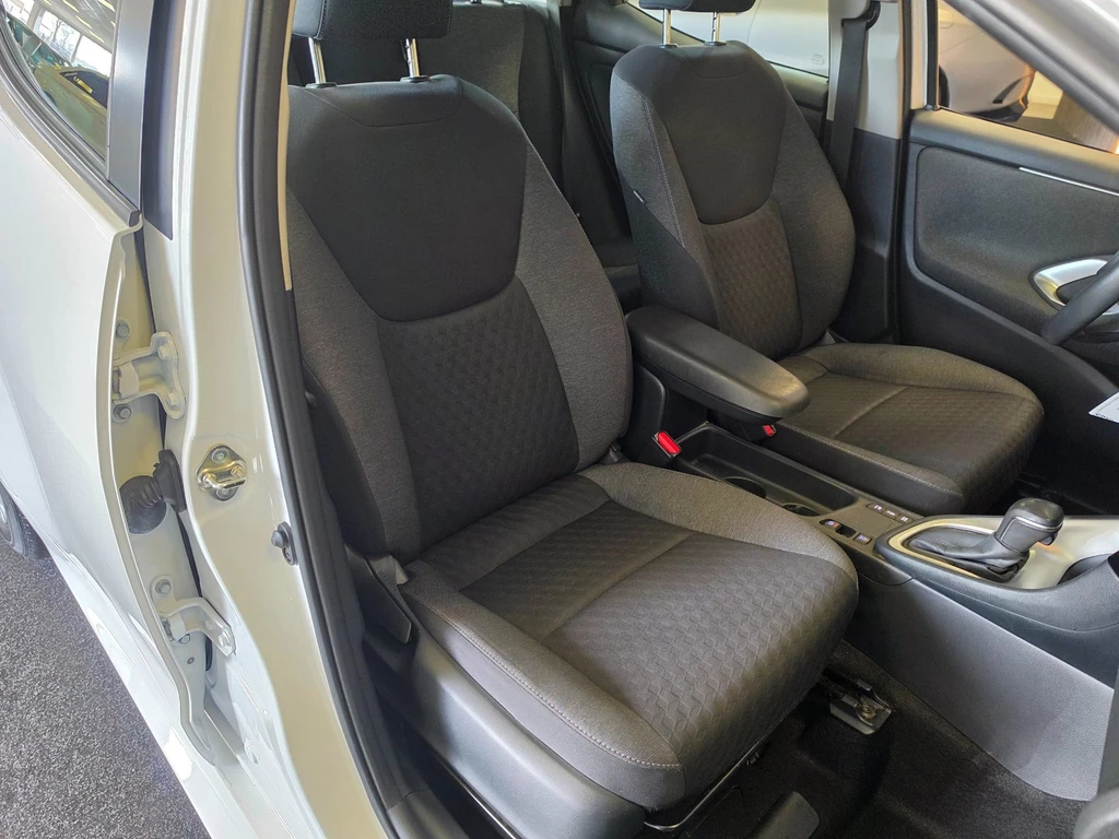 Toyota Yaris – foto 12