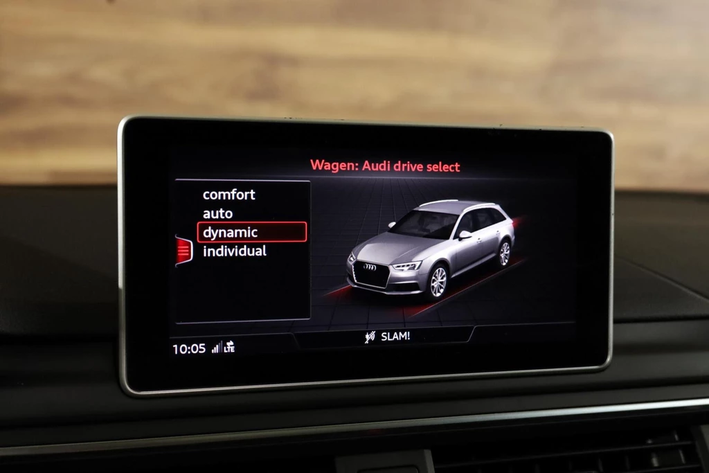 Audi RS4 – foto 30