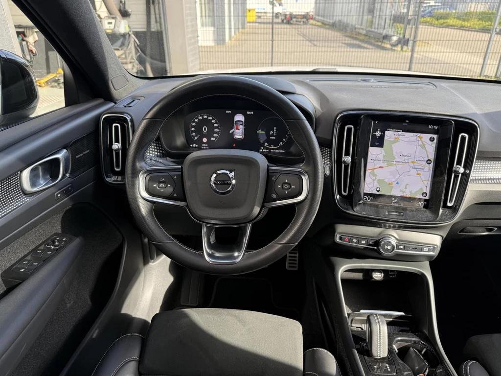 Volvo XC40 – foto 14