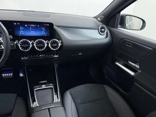 Mercedes-Benz GLA – thumbnail 26