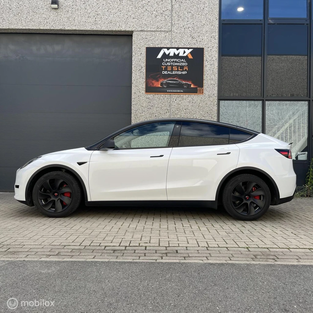 Tesla Model Y – foto 2
