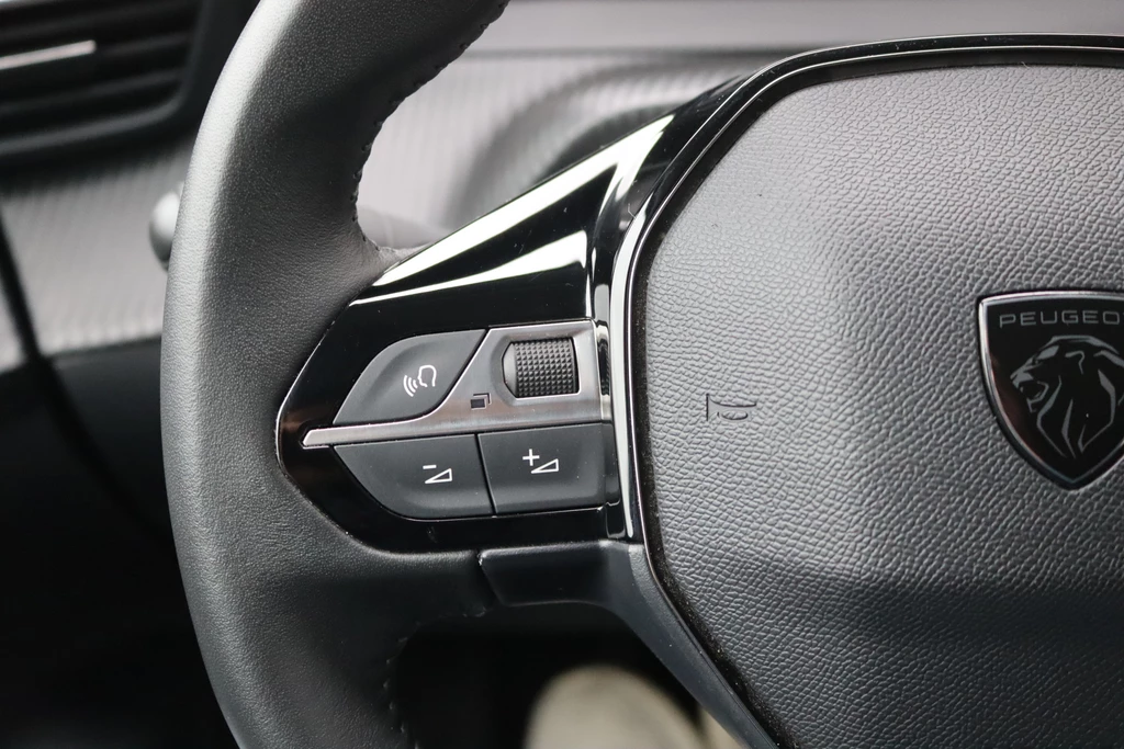 Peugeot 208 – foto 17