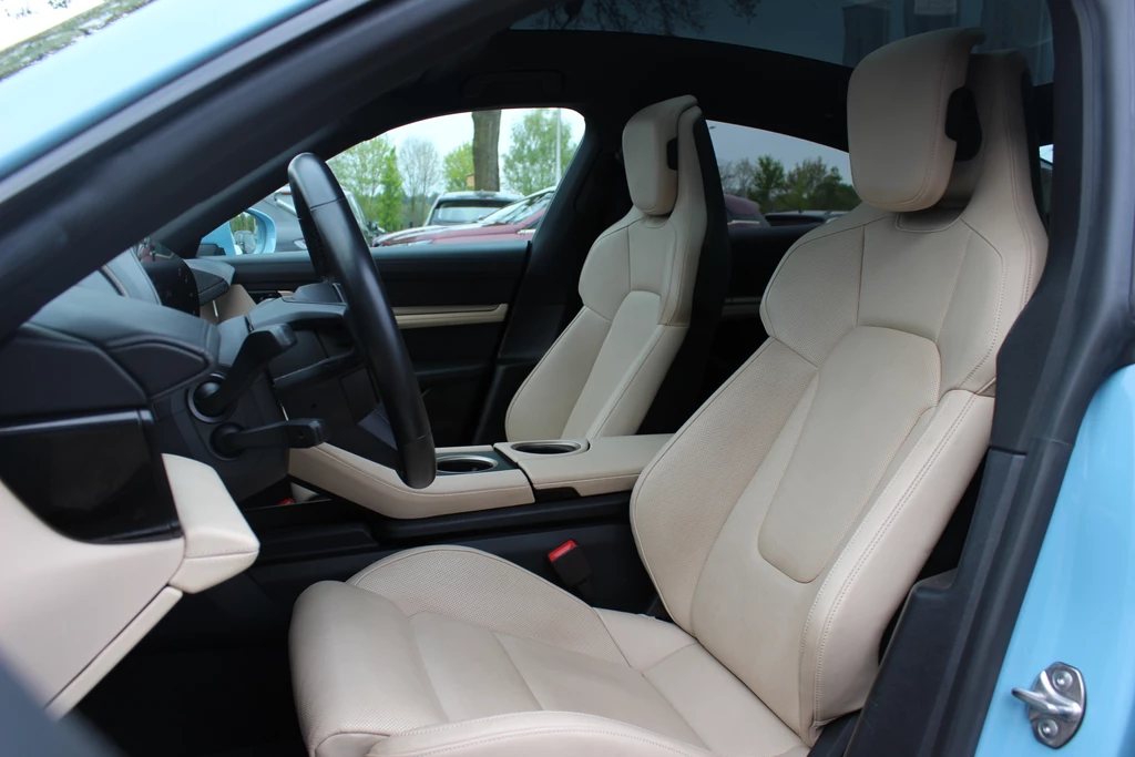 Porsche Taycan – foto 11