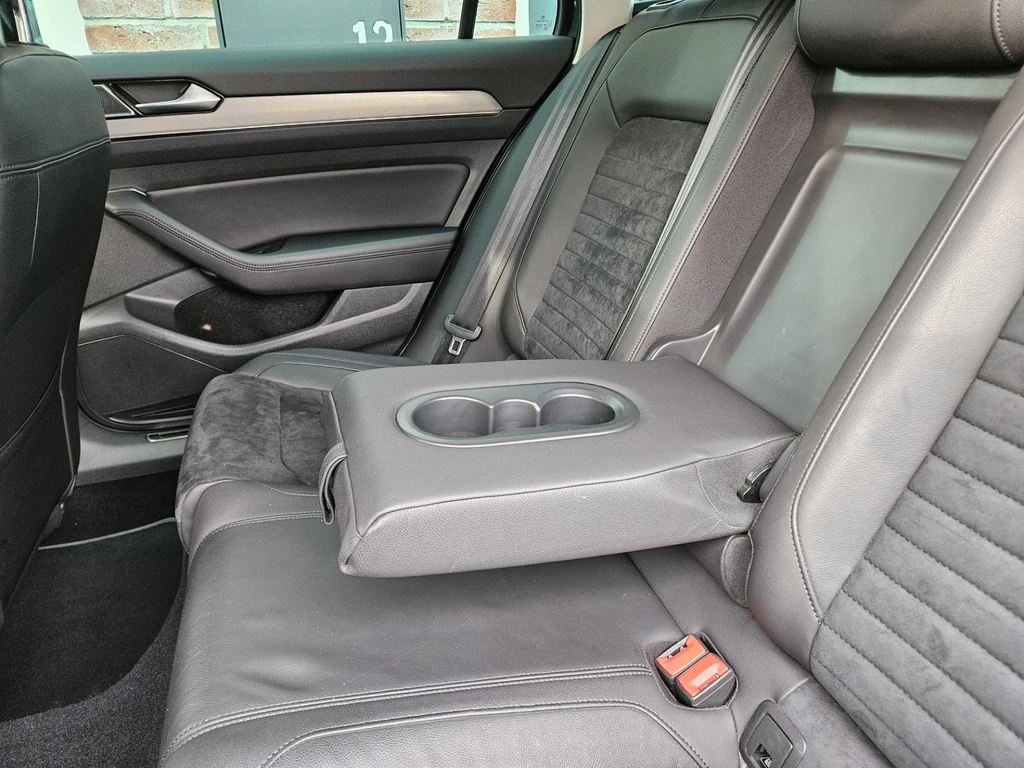 Volkswagen Passat – foto 18