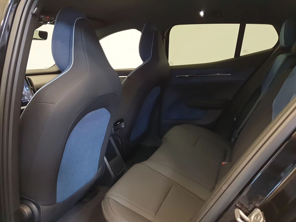 Volvo EX30 – foto 24