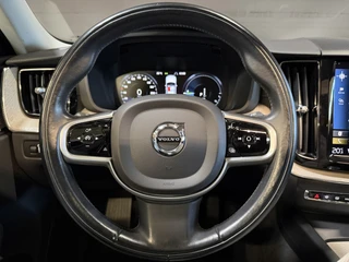 Volvo XC60 – thumbnail 12