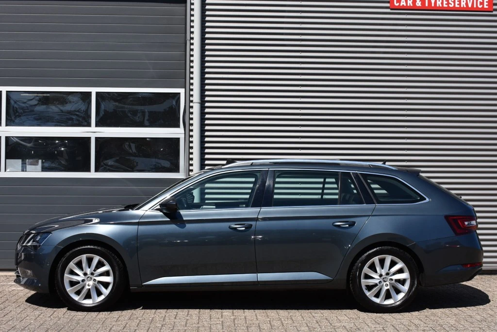 Škoda Superb – foto 2