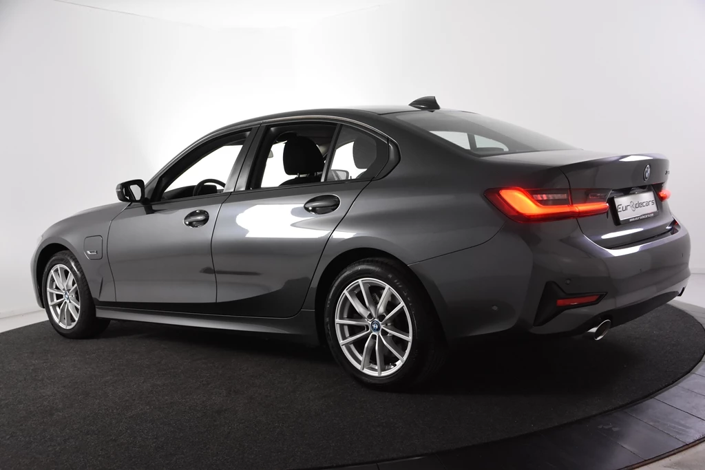 BMW 3 Serie – foto 8