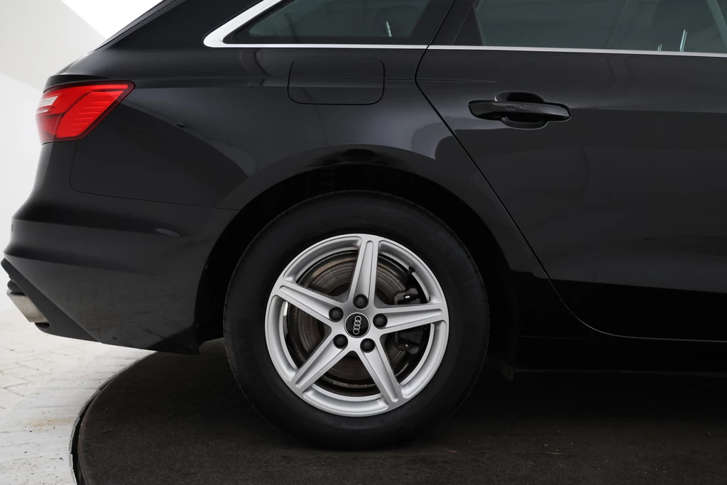 Audi A4 – foto 9