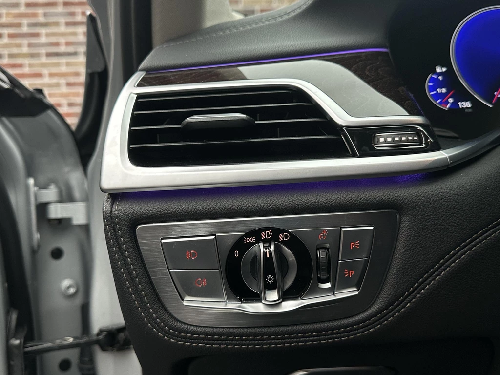 BMW 7 Serie – foto 40