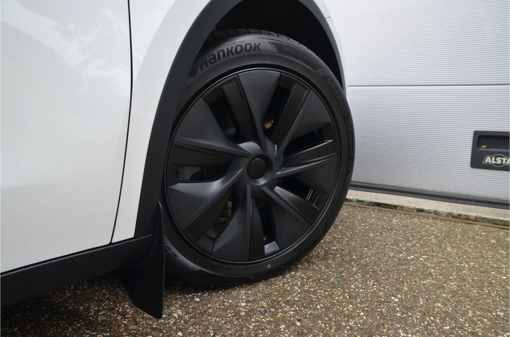 Tesla Model Y – foto 10