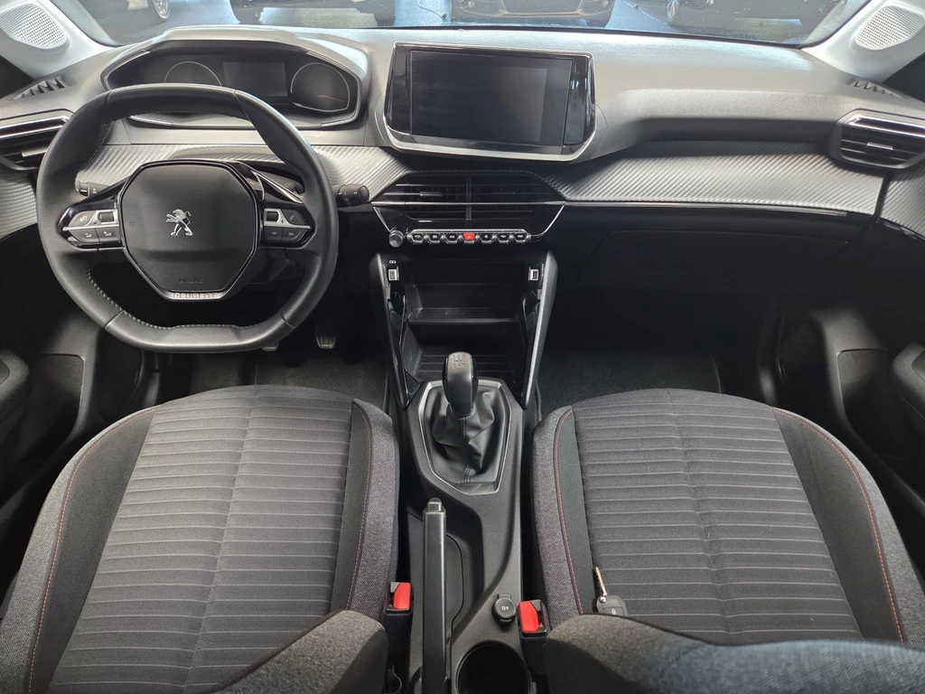 Peugeot 208 – foto 16