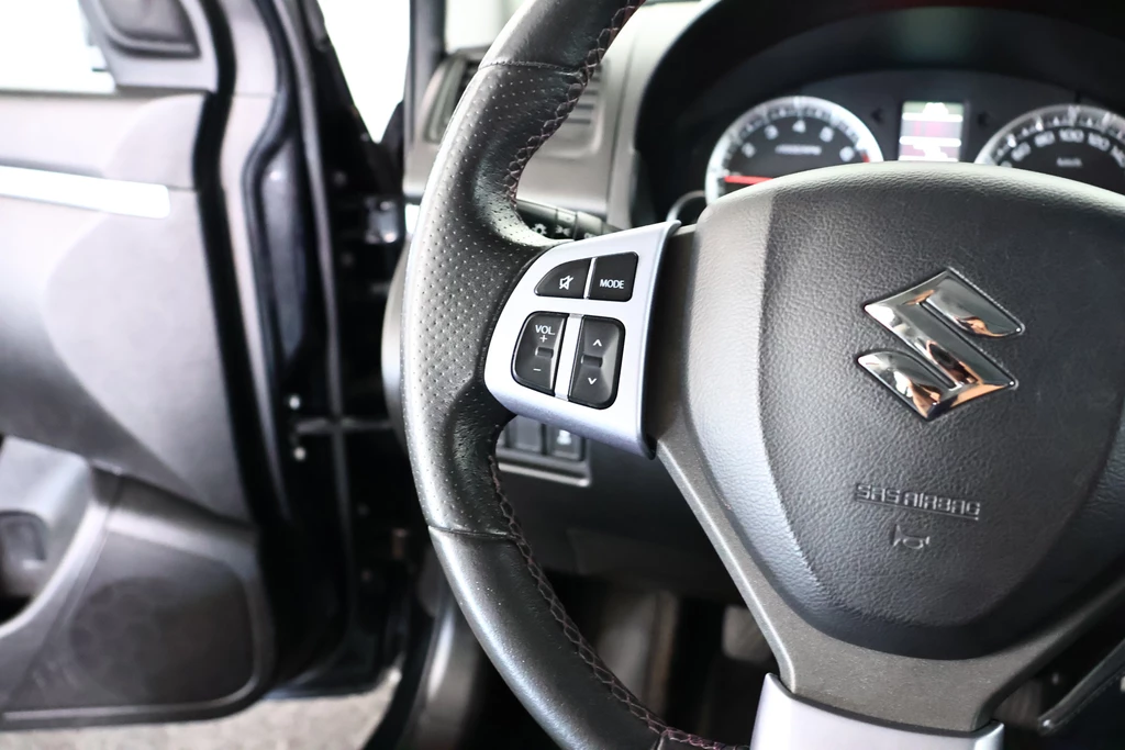 Suzuki Swift – foto 19