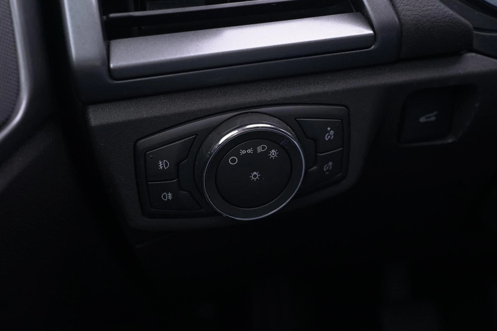 Ford Mondeo – foto 27