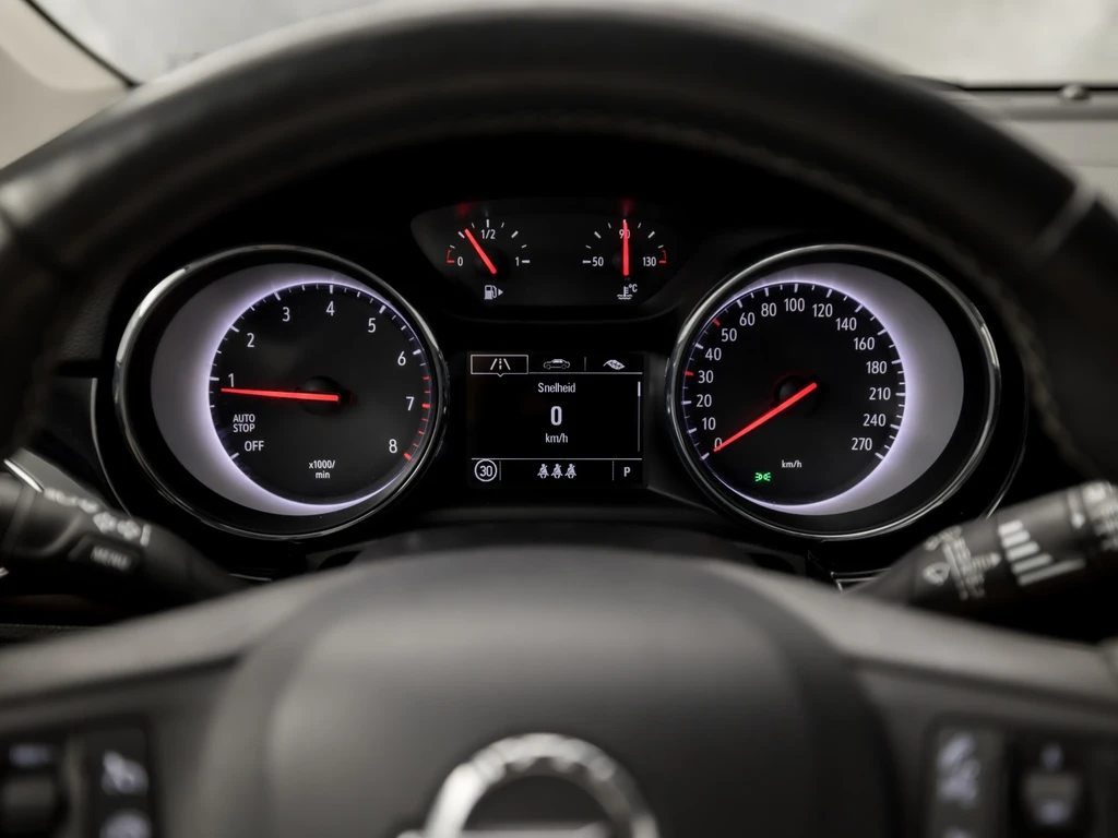Opel Astra – foto 24
