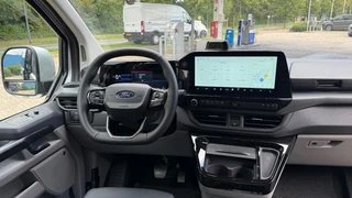 Ford Tourneo Custom – thumbnail 14